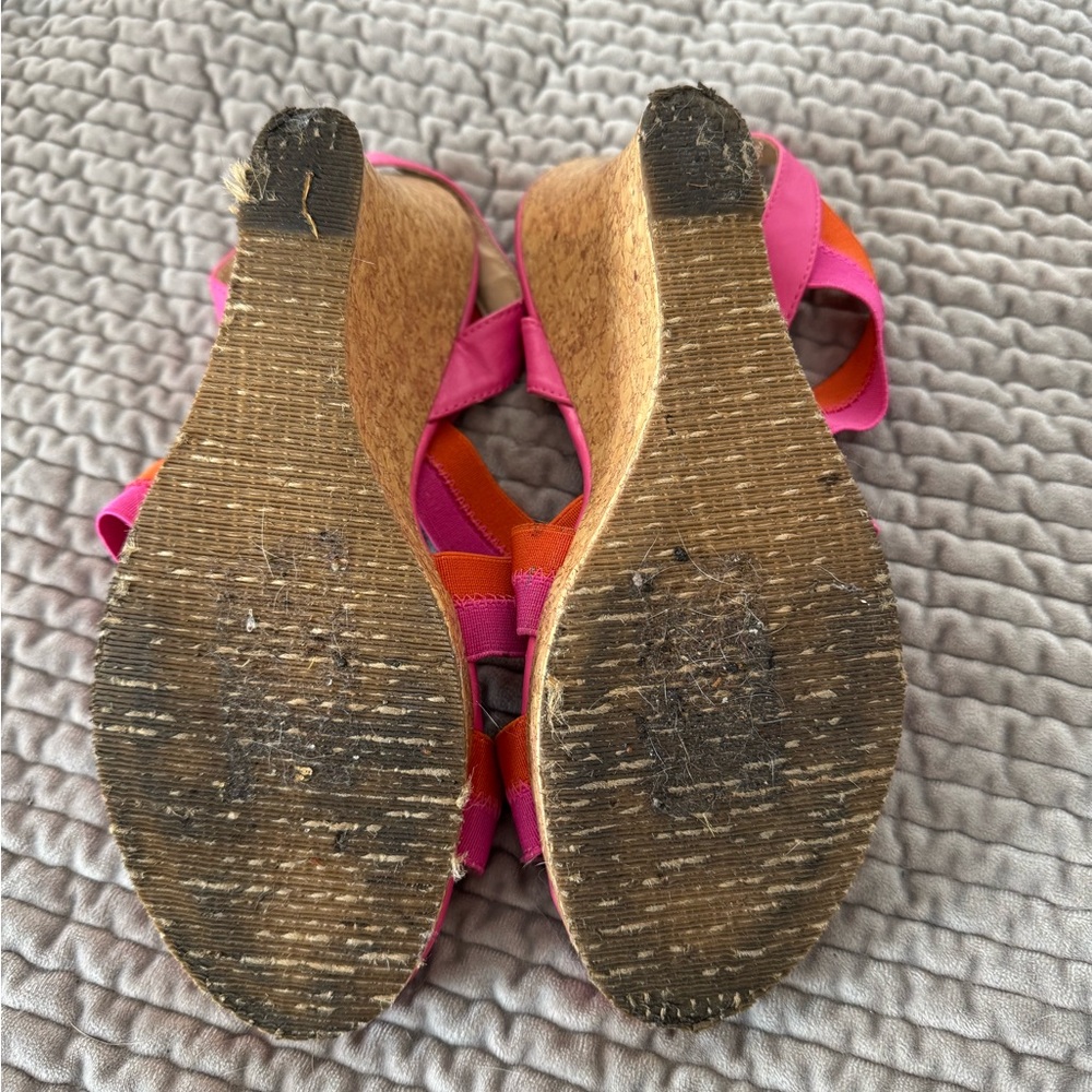 Chinese Laundry Vibrant Pink and Orange Sandals - Picture 4 of 4